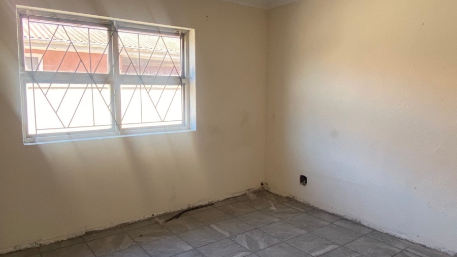 16 Bedroom Property for Sale in Bellville South Western Cape